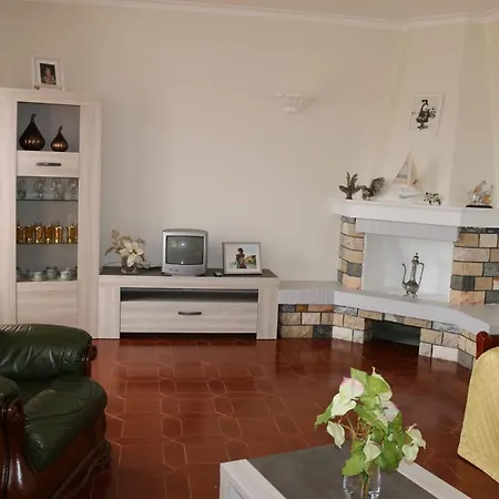 Сasa de vacaciones Casa Buzina *