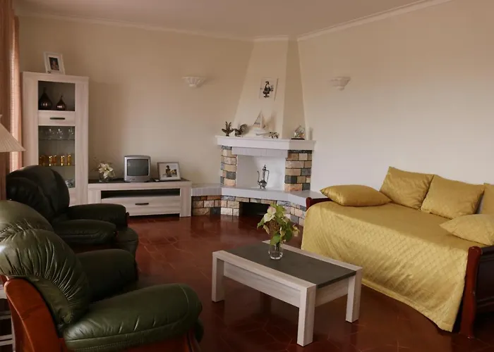 بيت للعطل Casa Buzina